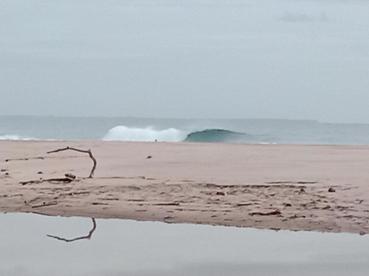 Rumah Nalu Surf Camp Krui Экстерьер фото