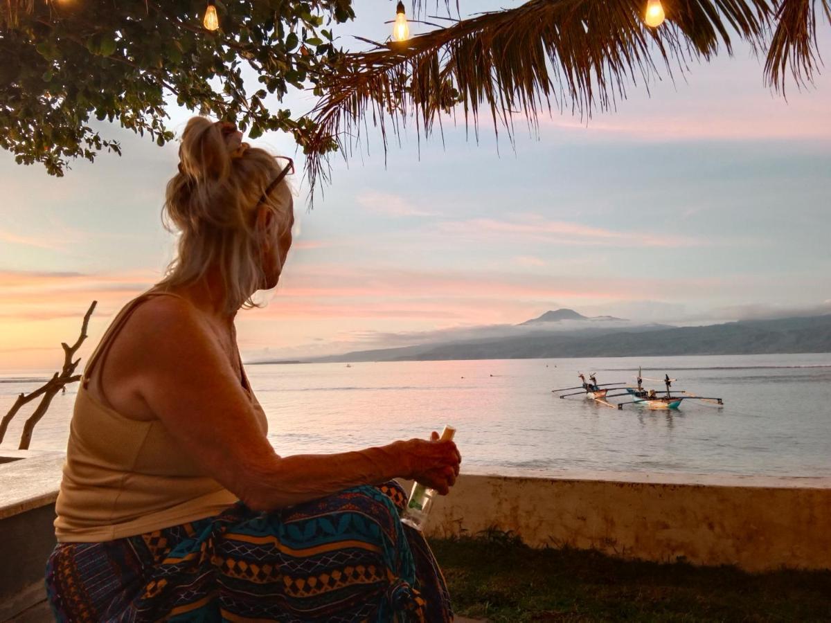 Rumah Nalu Surf Camp Krui Экстерьер фото