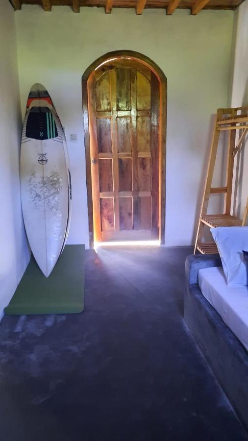 Rumah Nalu Surf Camp Krui Экстерьер фото