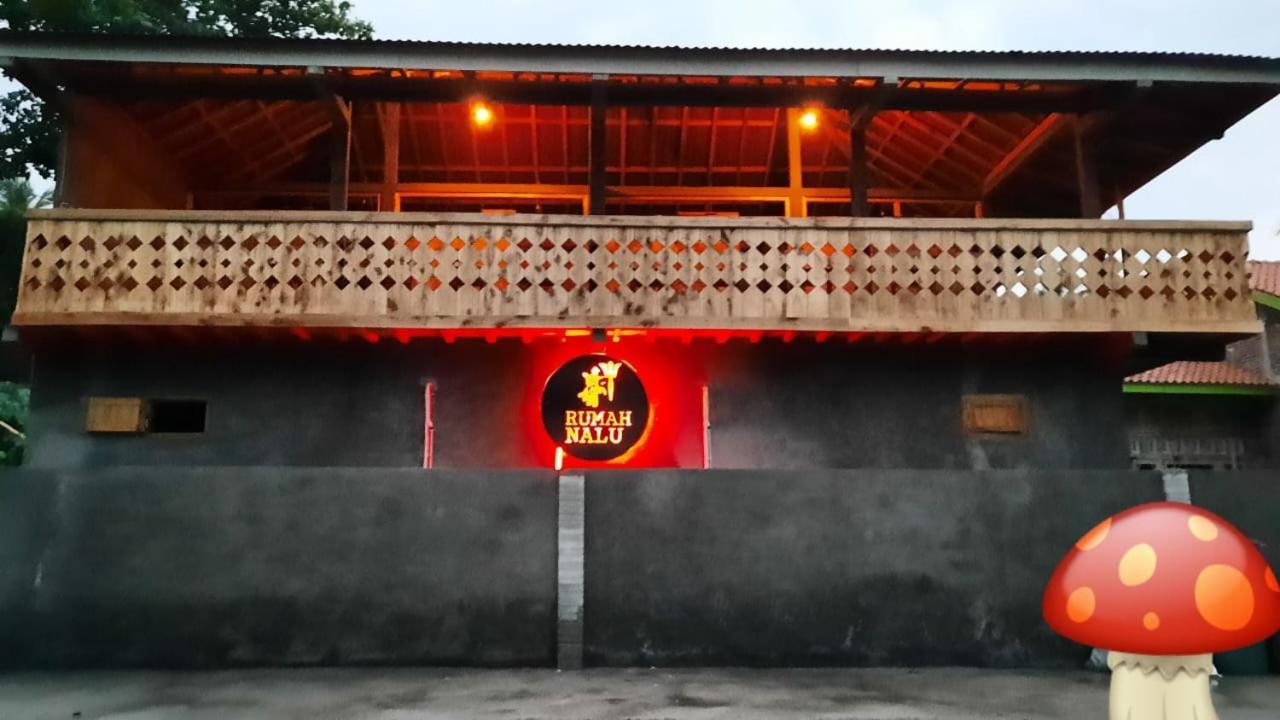 Rumah Nalu Surf Camp Krui Экстерьер фото
